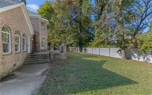 4 Renee Court, Hampton, VA 23664