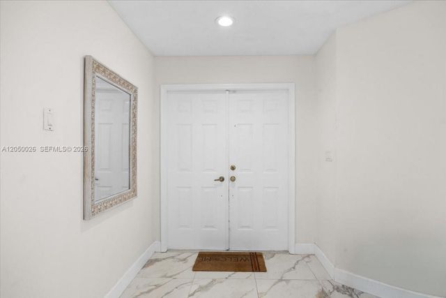 9847 Fairway Cove Lane, Plantation, FL 33324