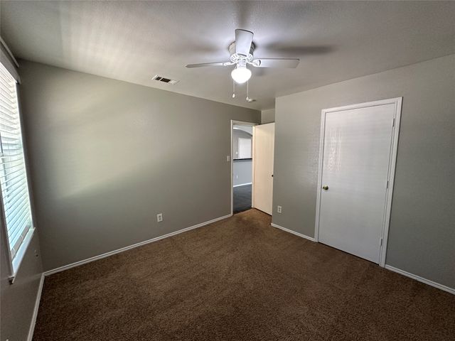 726 Elkhart Avenue, Dallas, TX 75217