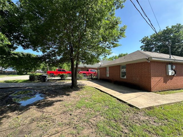726 Elkhart Avenue, Dallas, TX 75217