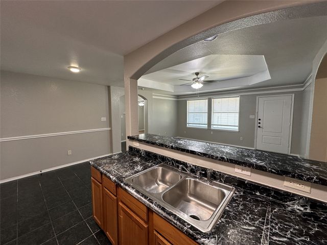 726 Elkhart Avenue, Dallas, TX 75217