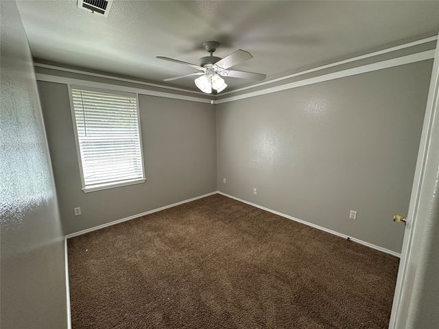 726 Elkhart Avenue, Dallas, TX 75217