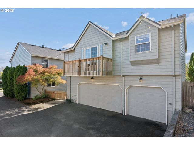 13661 Se ELLEN Dr, Clackamas, OR 97015
