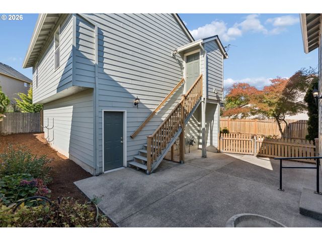 13661 Se ELLEN Dr, Clackamas, OR 97015