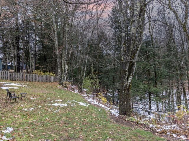 55 Foster Road, Essex, VT 05452