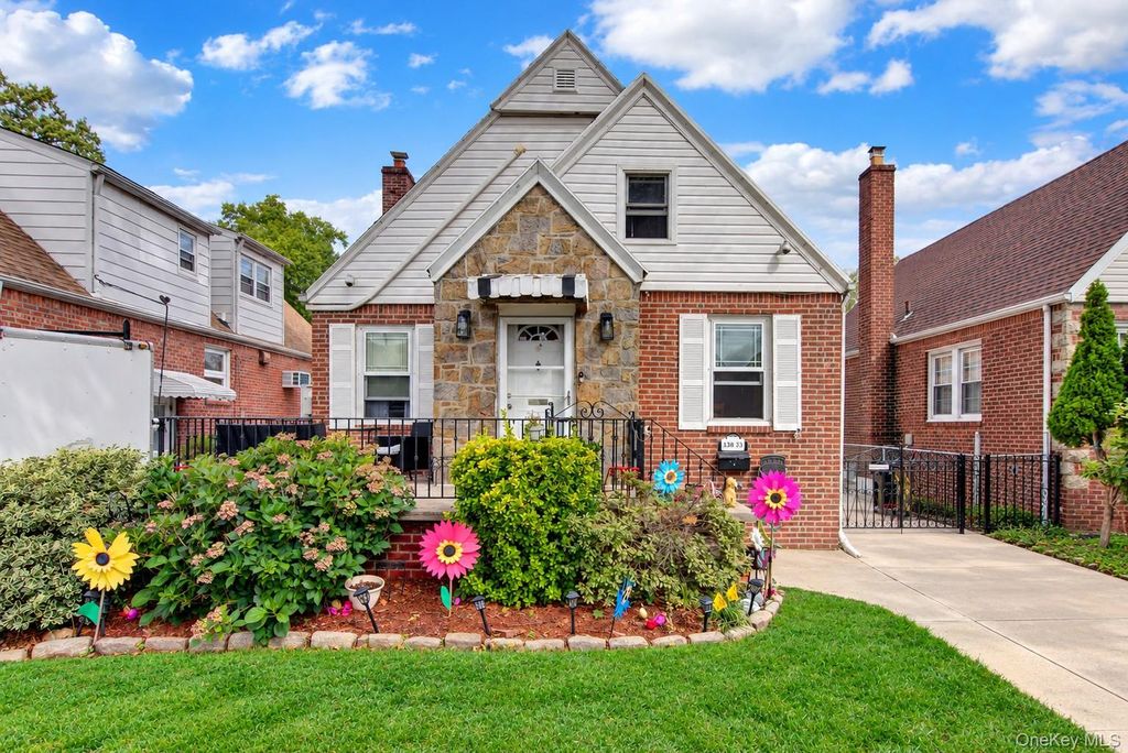 138-33 62nd Road, Flushing, NY 11367 — exterior
