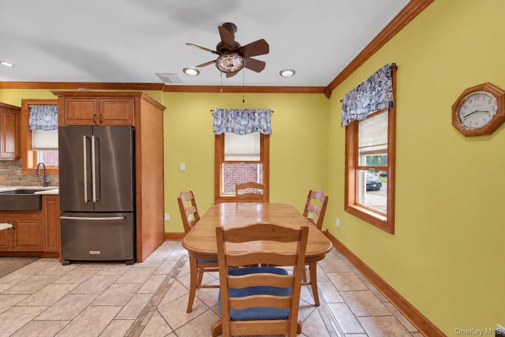 138-33 62nd Road, Flushing, NY 11367 — photo 5