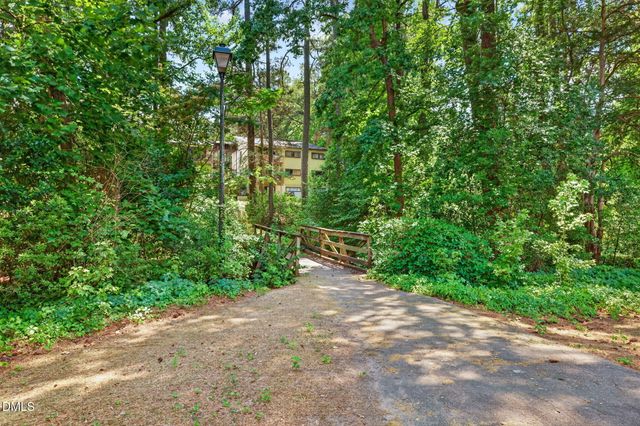 546 Pine Ridge Place, Raleigh, NC 27609