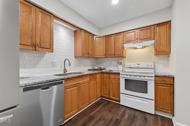 546 Pine Ridge Place, Raleigh, NC 27609