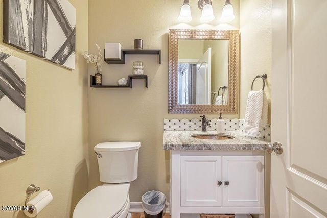 41705 Doverwood Court, Lancaster, CA 93536