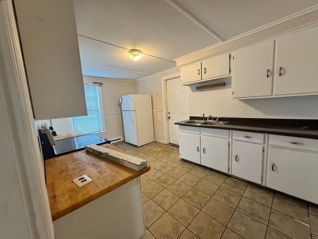 41 Pleasant St 1, Attleboro, MA 02703