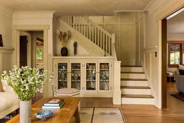 1785 N Los Robles Avenue, Pasadena, CA 91104