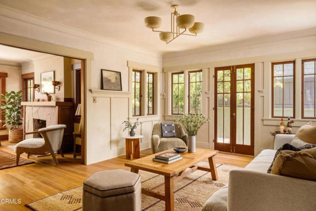 1785 N Los Robles Avenue, Pasadena, CA 91104