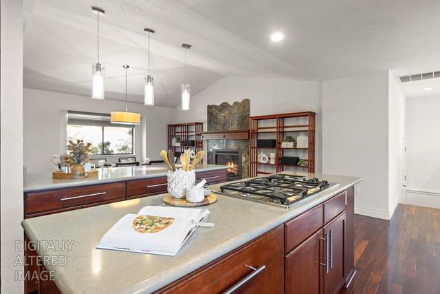 2780 Holly Hills Ln, Cameron Park, CA 95682