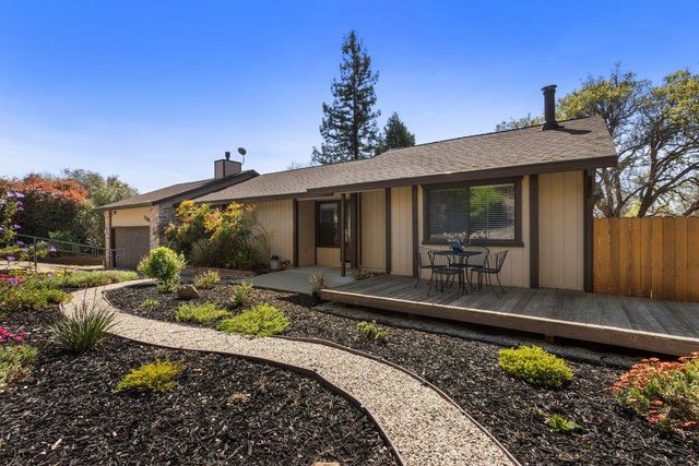 2780 Holly Hills Ln, Cameron Park, CA 95682