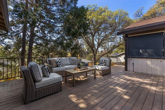 2780 Holly Hills Ln, Cameron Park, CA 95682