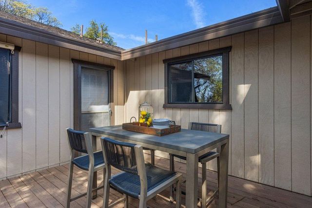 2780 Holly Hills Ln, Cameron Park, CA 95682