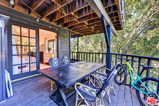 1825 Helmet Trail, Topanga (los Angeles), CA 90290