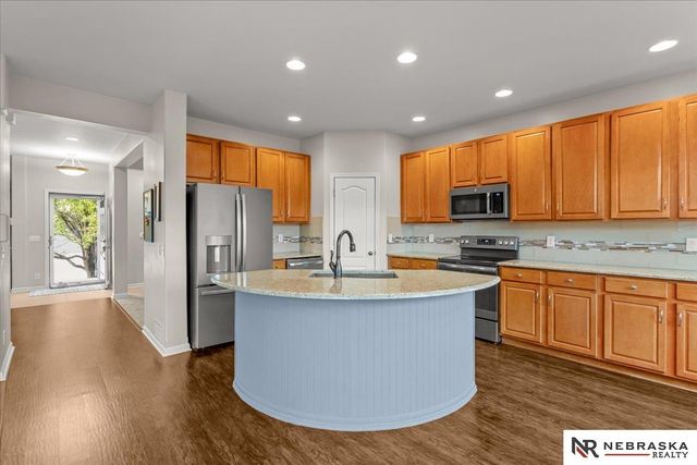 14873 Jaynes Street, Omaha, NE 68116
