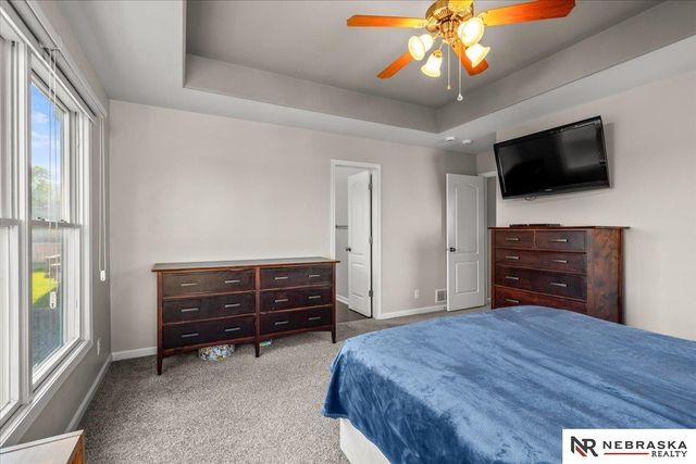 14873 Jaynes Street, Omaha, NE 68116