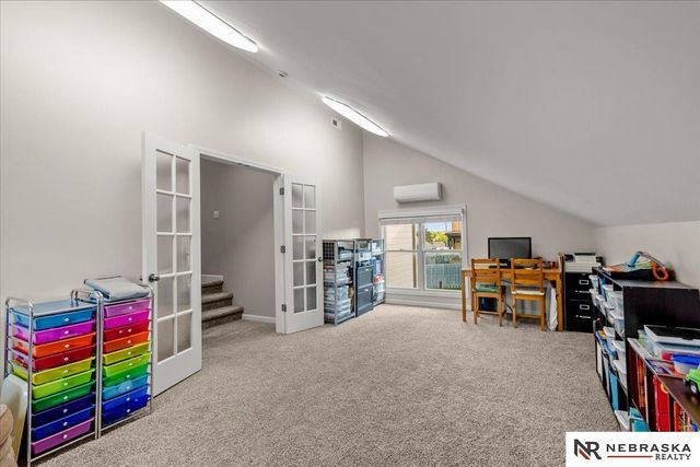 14873 Jaynes Street, Omaha, NE 68116