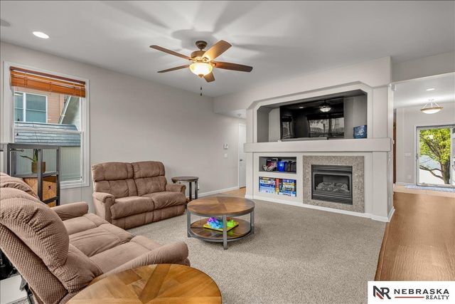 14873 Jaynes Street, Omaha, NE 68116