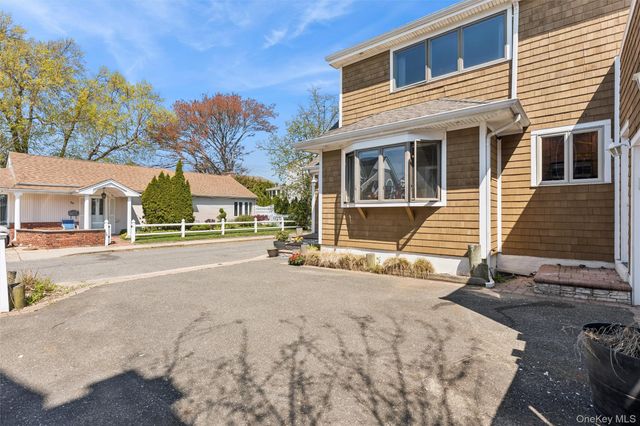 60 Forester Street, Long Beach, NY 11561
