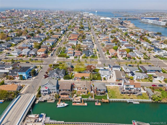 60 Forester Street, Long Beach, NY 11561