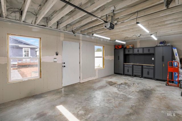 711 2nd Ave E, Twin Falls, ID 83301