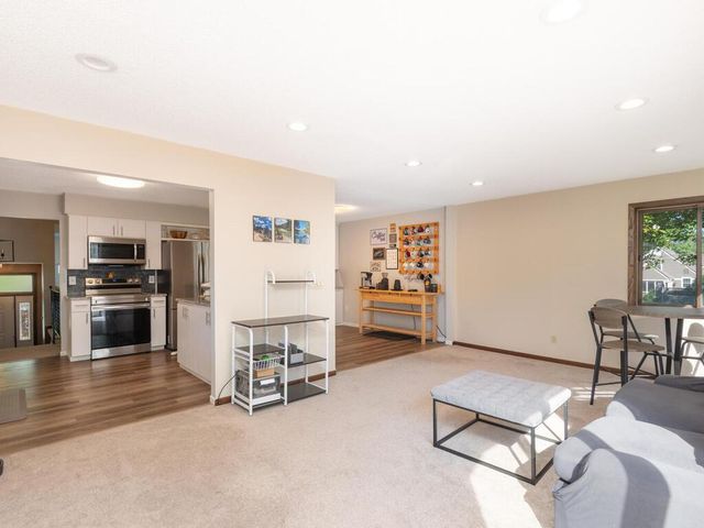 2955 Yosemite Avenue S, Saint Louis Park, MN 55416