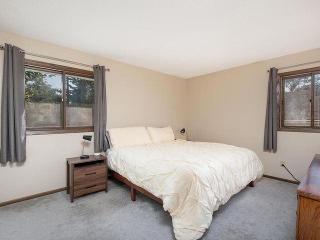 2955 Yosemite Avenue S, Saint Louis Park, MN 55416