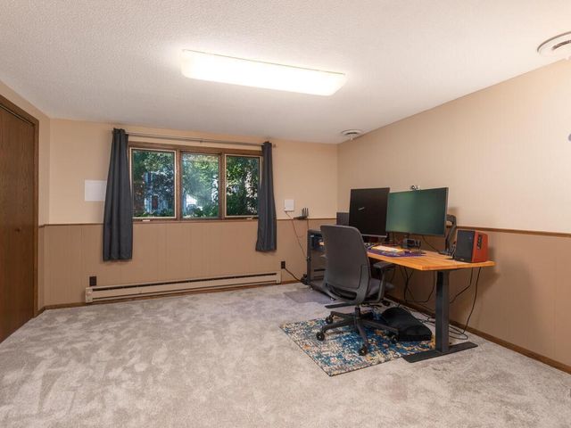 2955 Yosemite Avenue S, Saint Louis Park, MN 55416