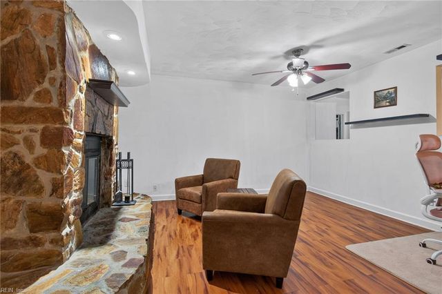713 Pelham DR, Hampton, VA 23669