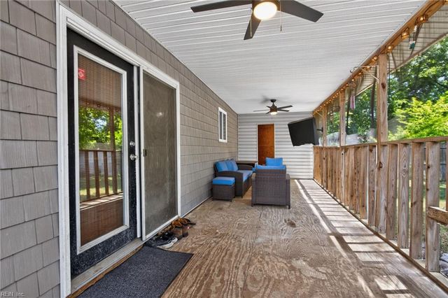 713 Pelham DR, Hampton, VA 23669