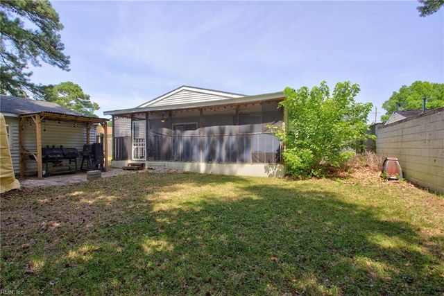 713 Pelham DR, Hampton, VA 23669