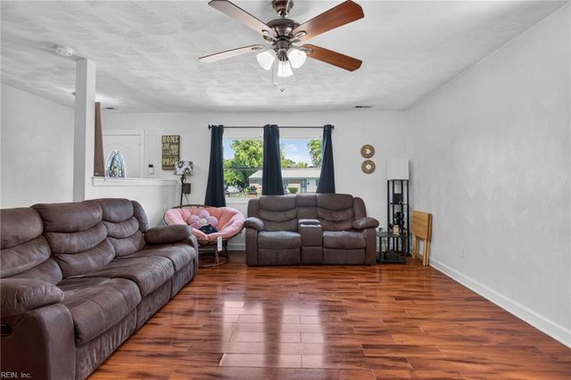 713 Pelham DR, Hampton, VA 23669