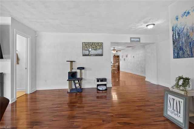 713 Pelham DR, Hampton, VA 23669