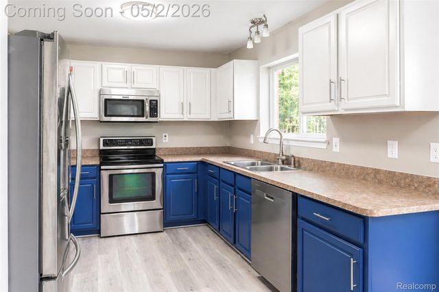 29516 Hunter Street, Brownstown Charter Township, MI 48183