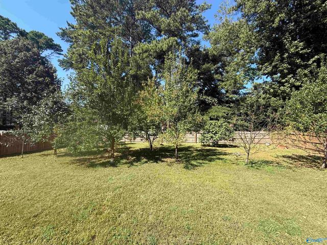 1719 Weymouth Lane, Huntsville, AL 35806