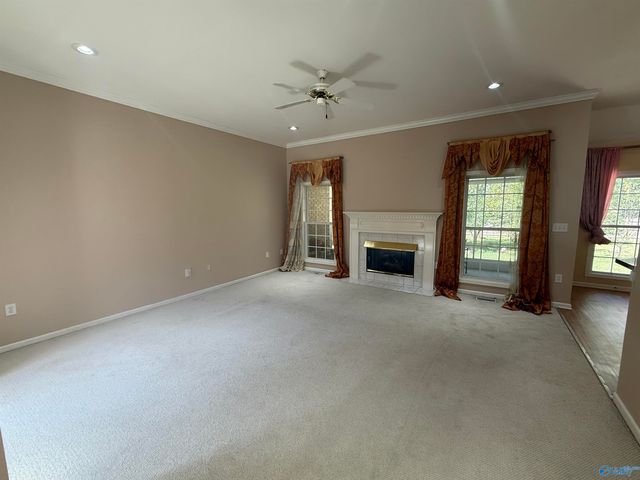 1719 Weymouth Lane, Huntsville, AL 35806