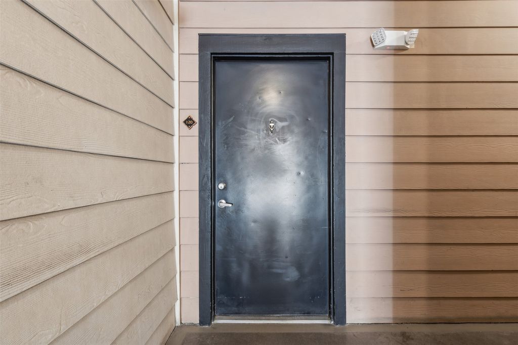 201 W Lancaster Avenue 120, Fort Worth, TX 76102