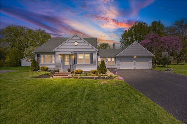 642 Ogden Parma Tl Road, Parma, NY 14559