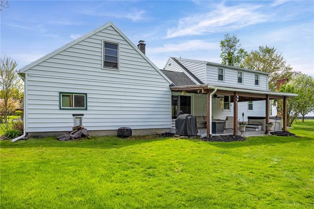 642 Ogden Parma Tl Road, Parma, NY 14559