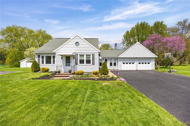 642 Ogden Parma Tl Road, Parma, NY 14559