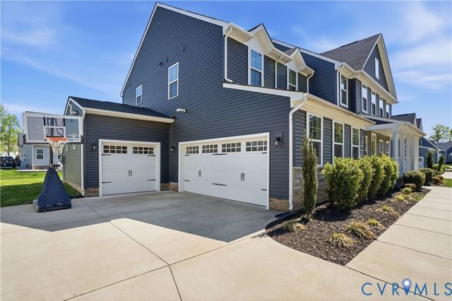 1618 Almer Ct, Chester, VA 23836