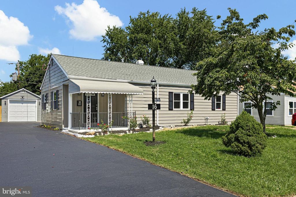 16 LEA RD, NEW CASTLE, DE 19720 — exterior