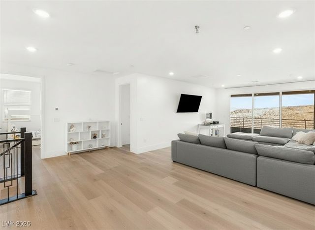 342 Kandinsky Court, Henderson, NV 89012