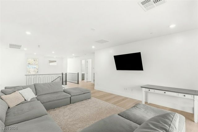 342 Kandinsky Court, Henderson, NV 89012