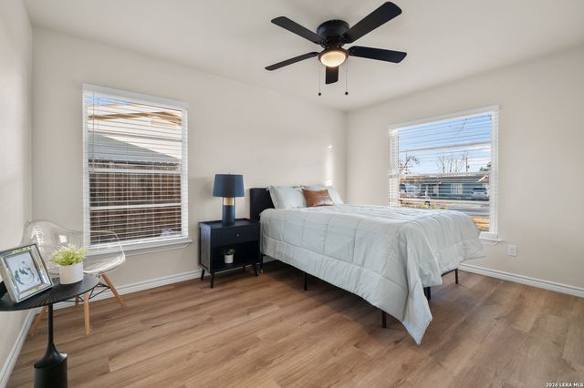 1015 Weizmann, San Antonio, TX 78213