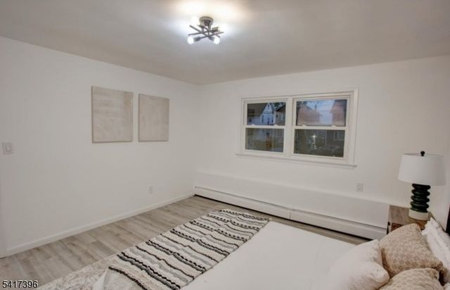 215 E 10Th Ave, Roselle Boro, NJ 07203